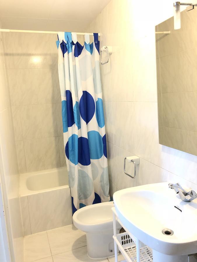 Hostal Univers Calella Exterior foto