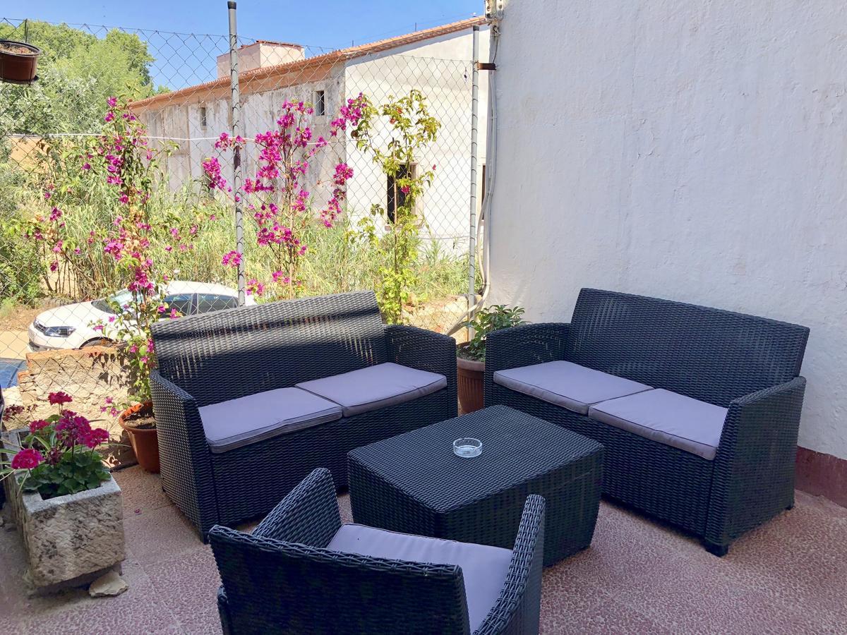 Hostal Univers Calella Exterior foto