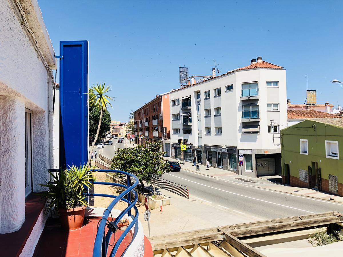 Hostal Univers Calella Exterior foto